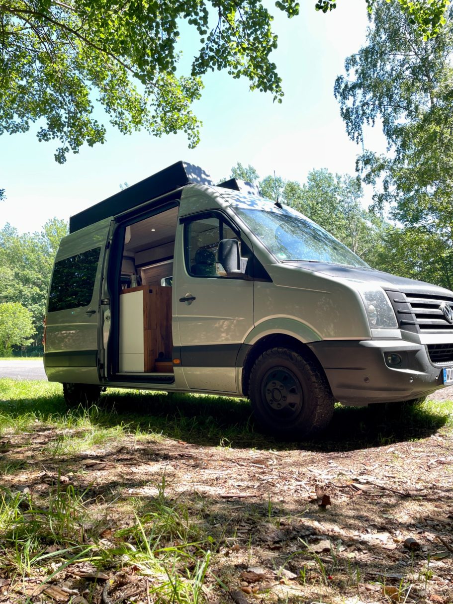 VW Crafter Camper outdoor